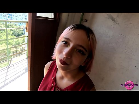 ❤️ Student Sensual Sucks a Stranger in the Outback - Cum On His Face ❤️ Porno à noi ❌️❤